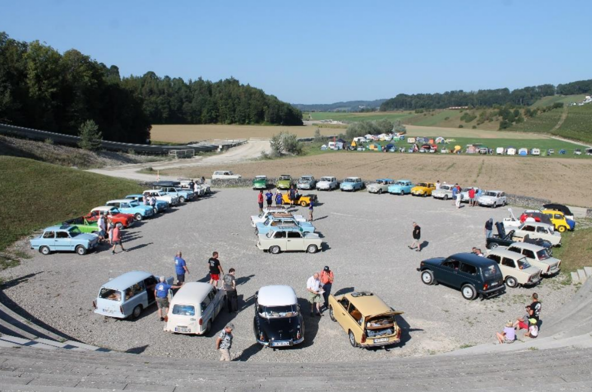 Intertrab zu Besuch beim Trabantfahrertreffen Schweiz