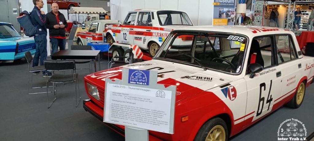 Lada- Rennstreckenwagen