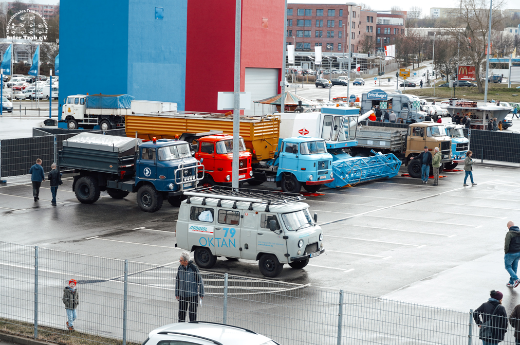 Historische Landtechnik im Außengelände