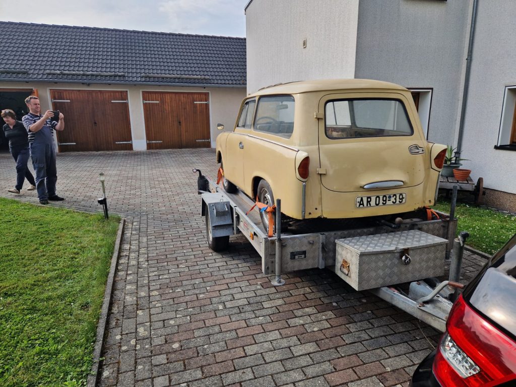 Rückansicht des P60 Camping