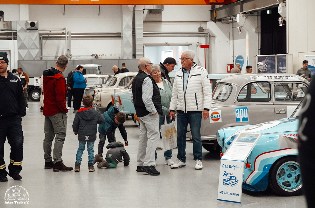 Gespräche rund um den Renntrabant von Klaus Schumann