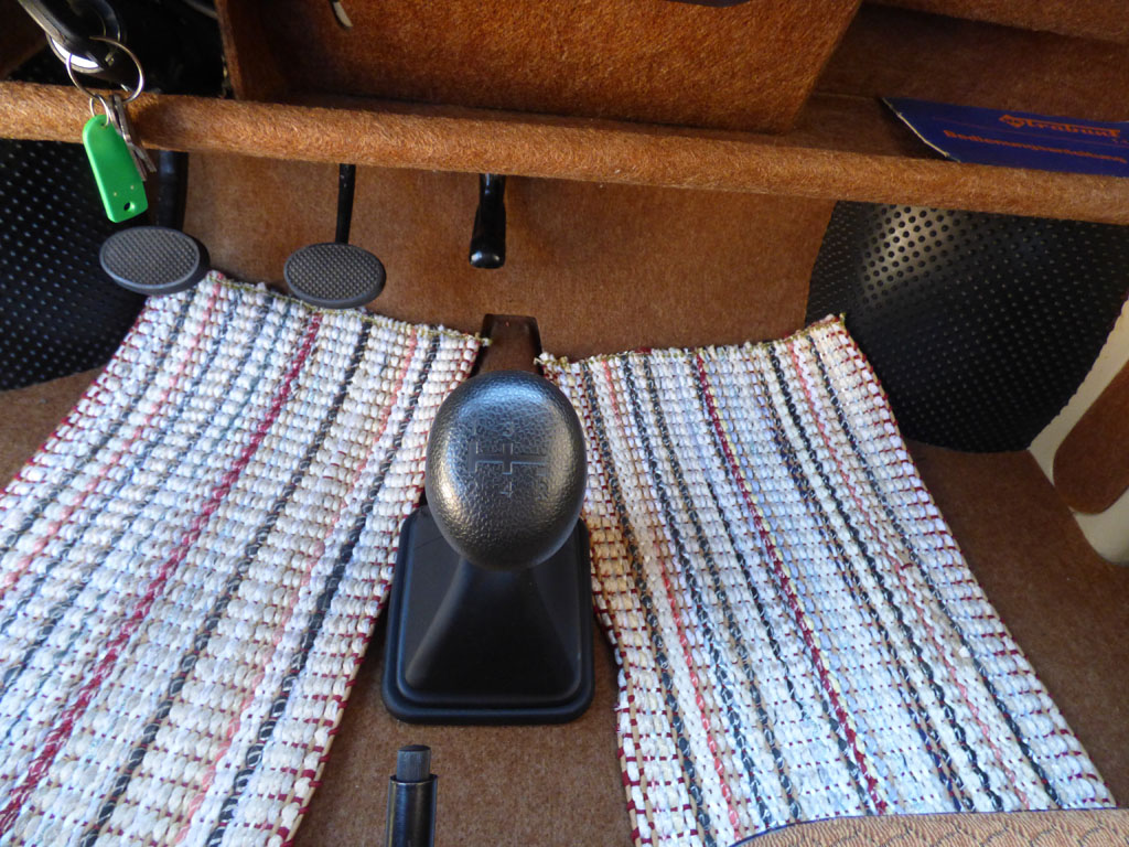 Detailaufnahme des Schaltknaufes des Trabant 1.1 Universal.